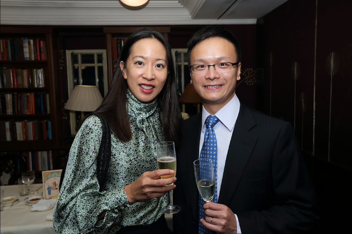 20121105 Trinity Dinner in HK with Sir Gregory Winter19